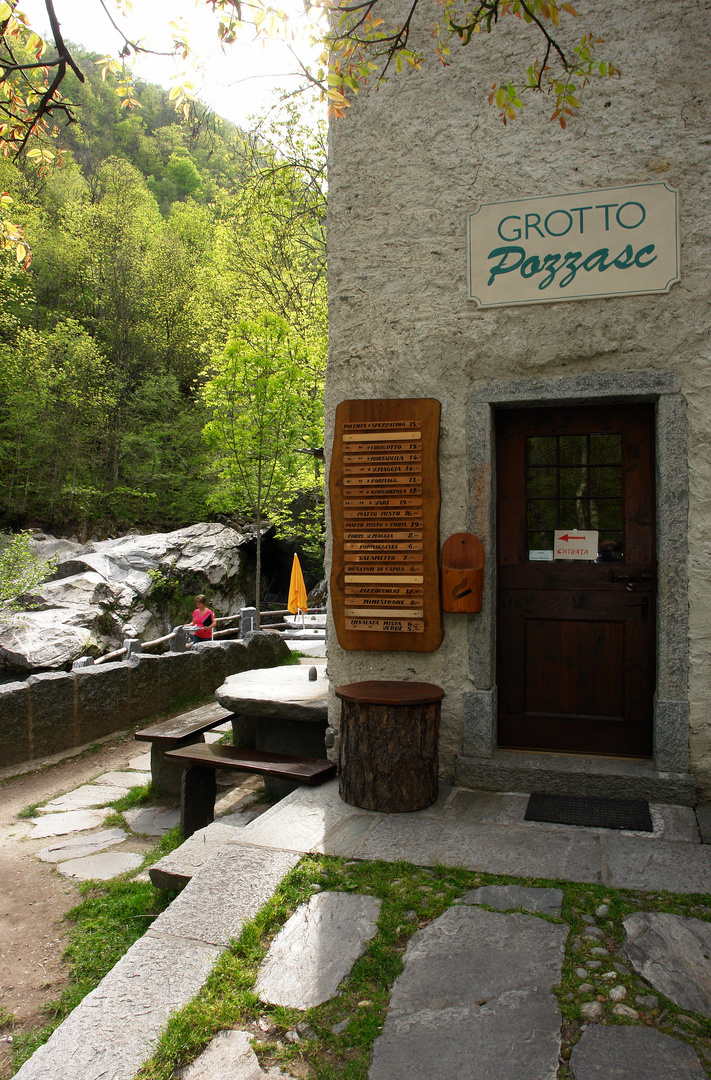 Grotto Pozzasc,