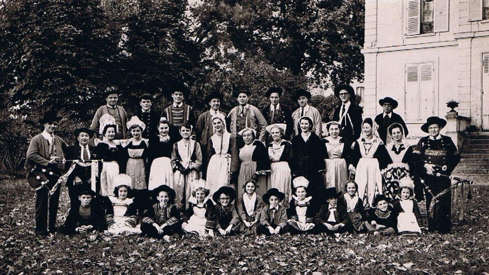  Groupe folklorique de Bretagne