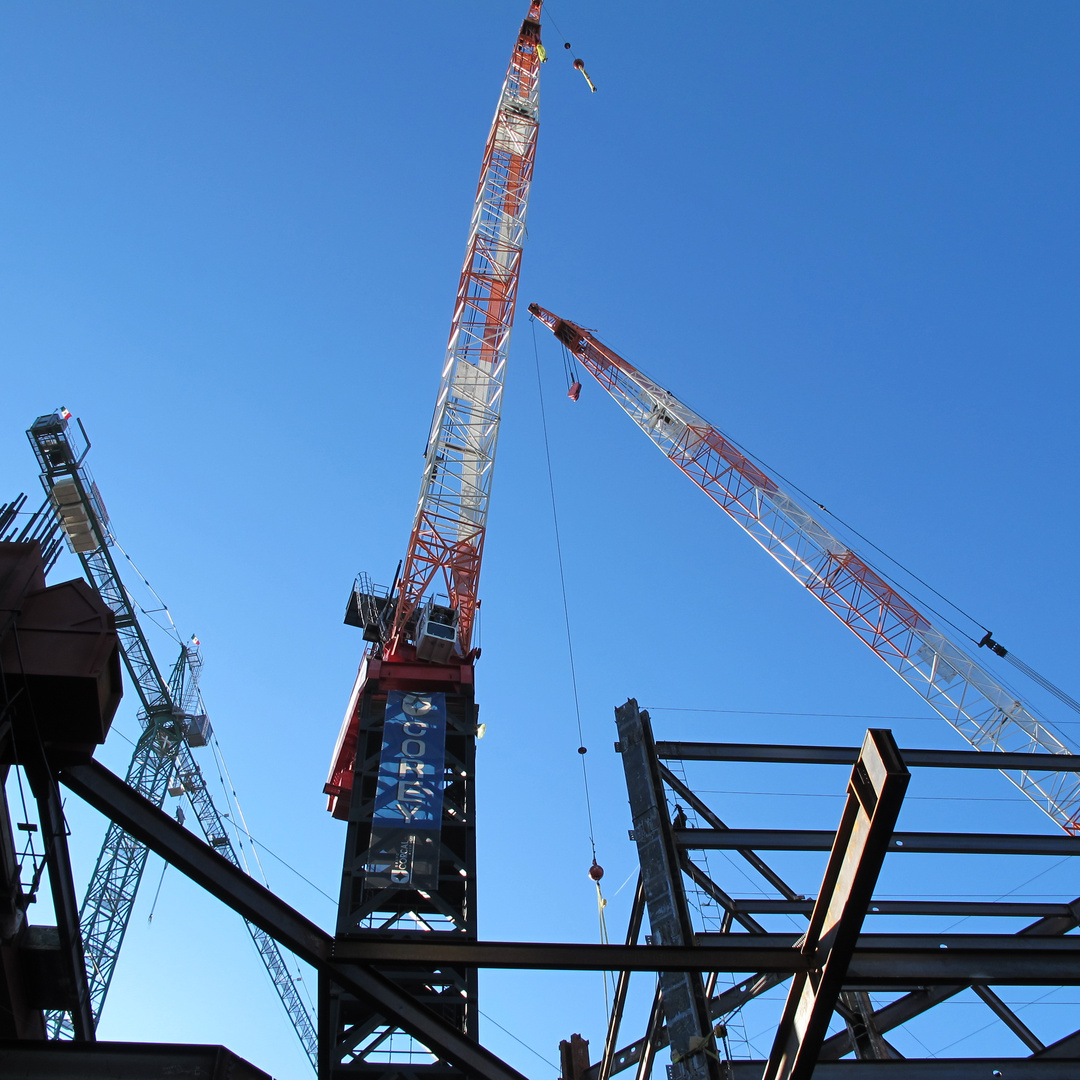 gruas para desarrollo de edificios