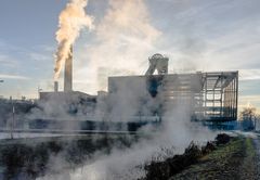 Grube unter Dampf in den Wassergärten Landsweiler-Reden