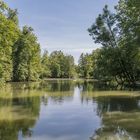 GRÜN BLAU UND EIN BOOT