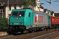 grün-silberne Lokomotive von LTE