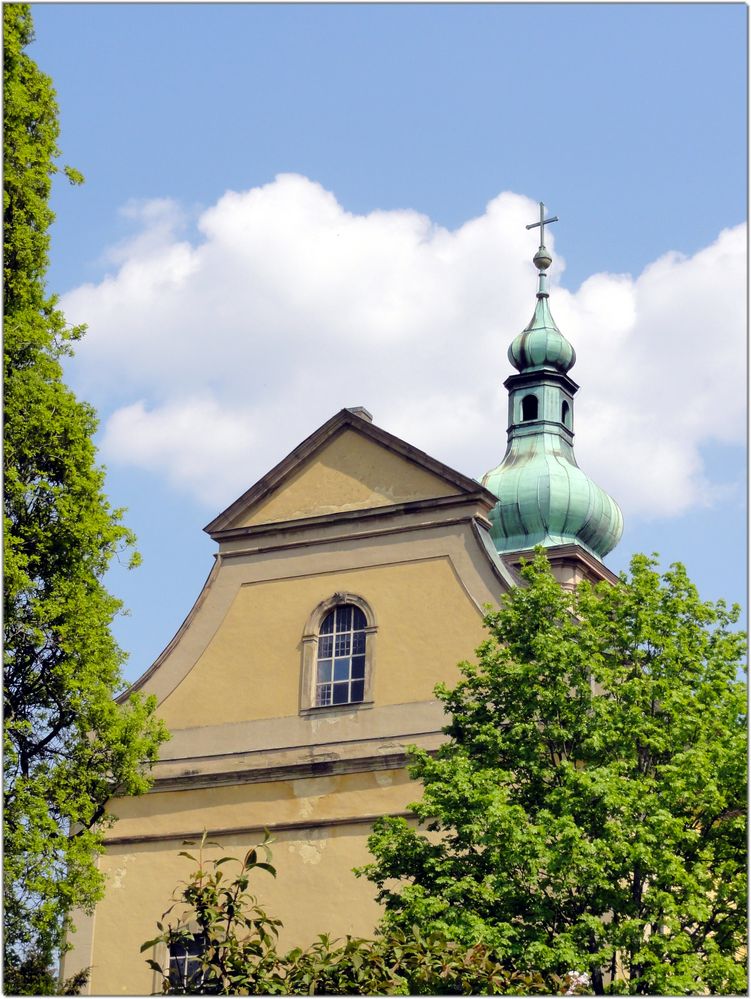 Gründonnerstag: Blick auf die Marienkapelle