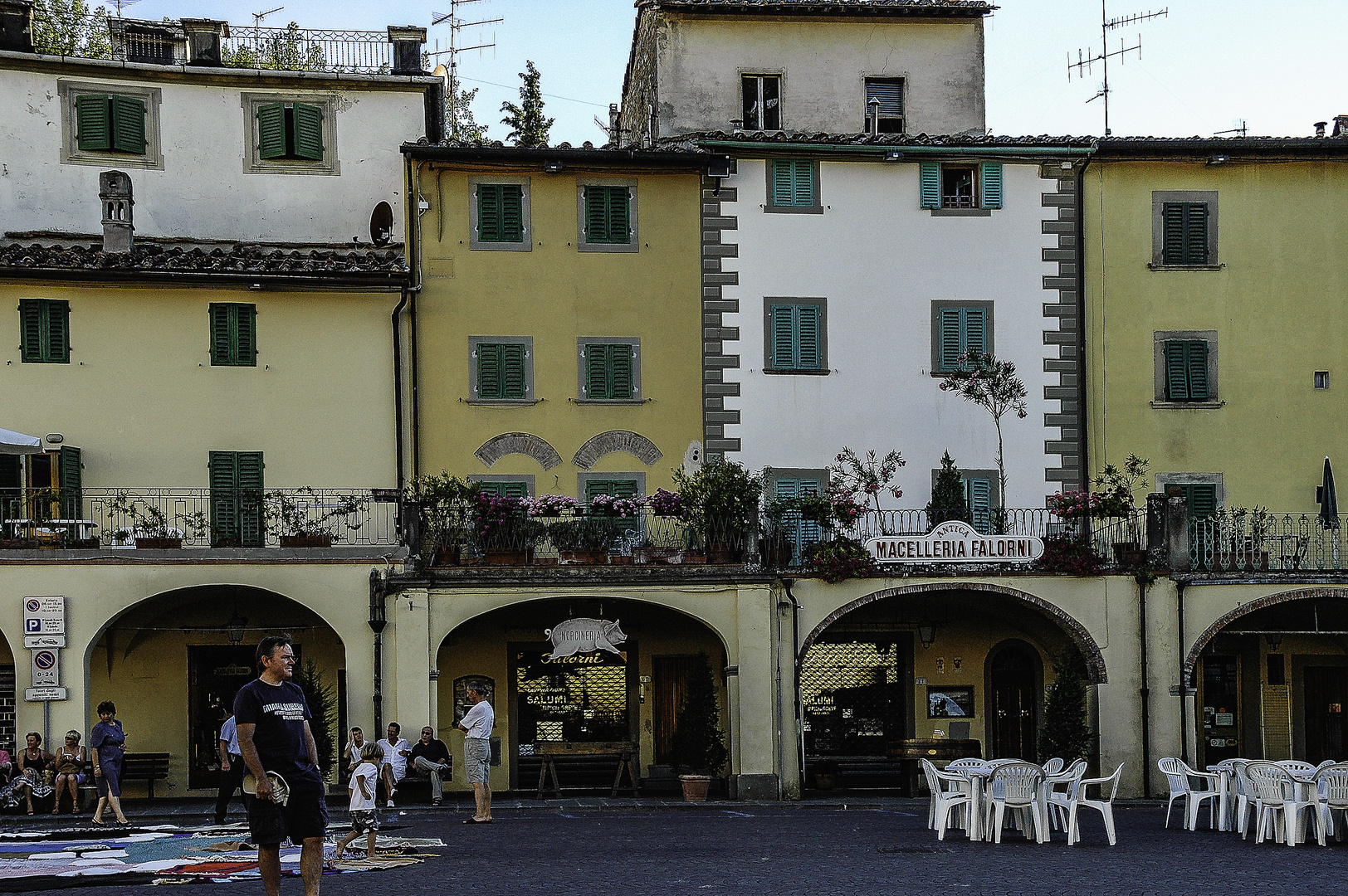 Grune Fenster Foto Bild Urlaub Italy Dokumentation Bilder Auf Fotocommunity
