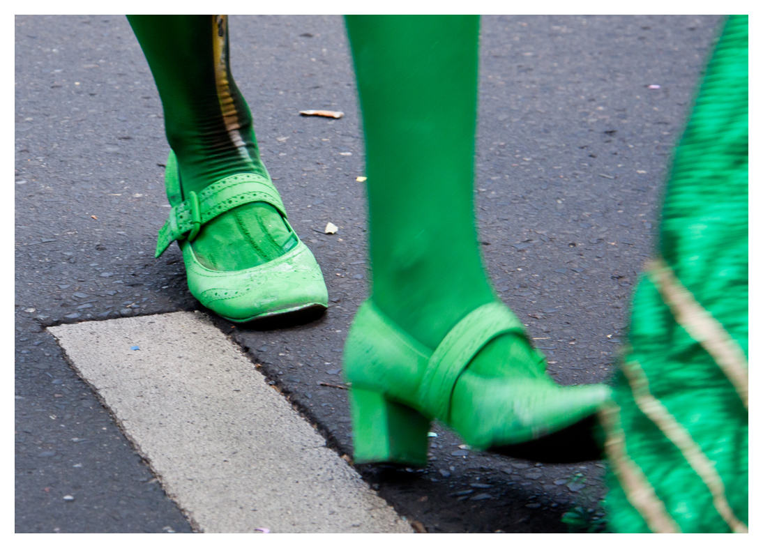 grüne Schuhe