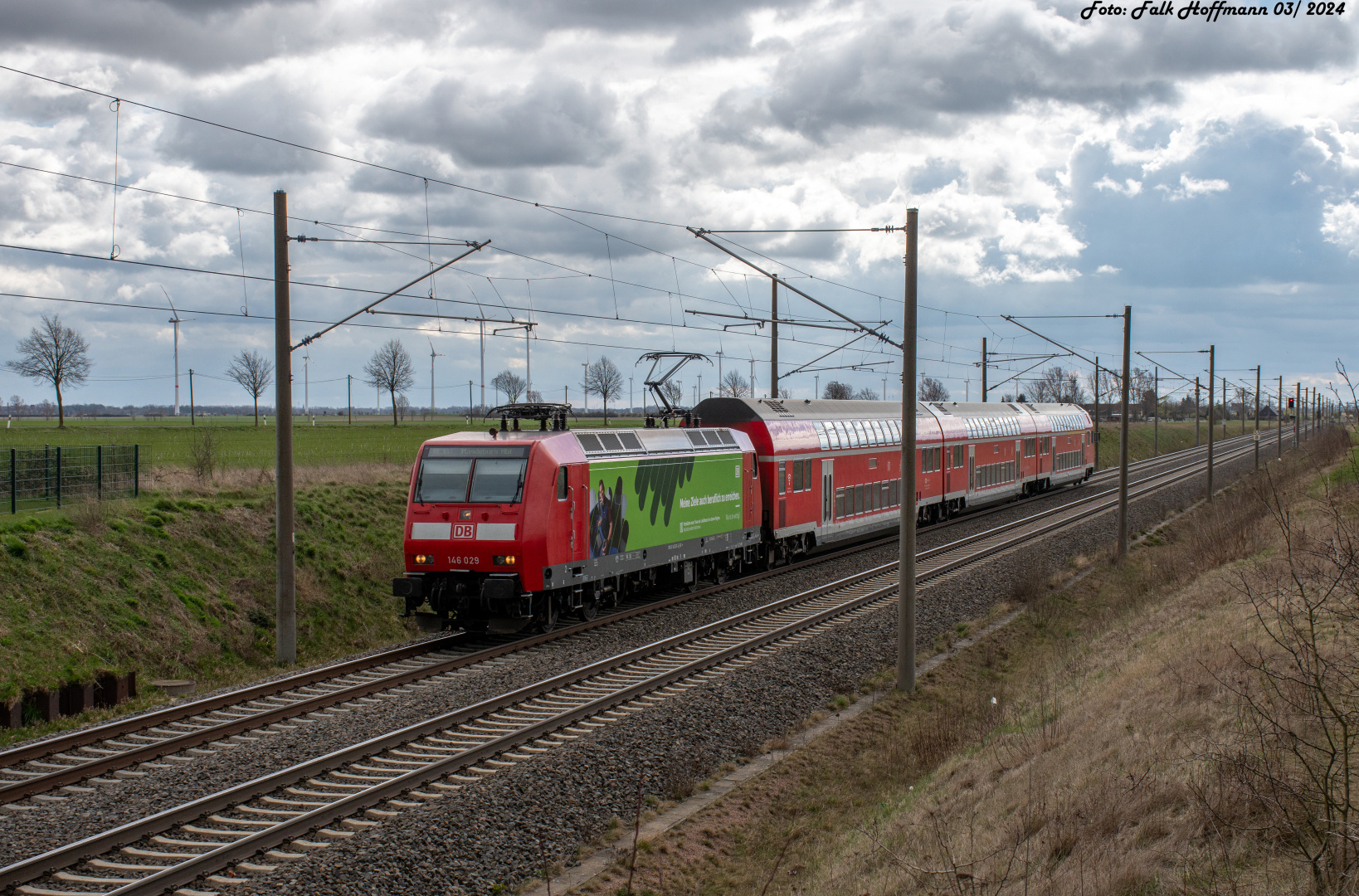 Grüner Regional-Expreß