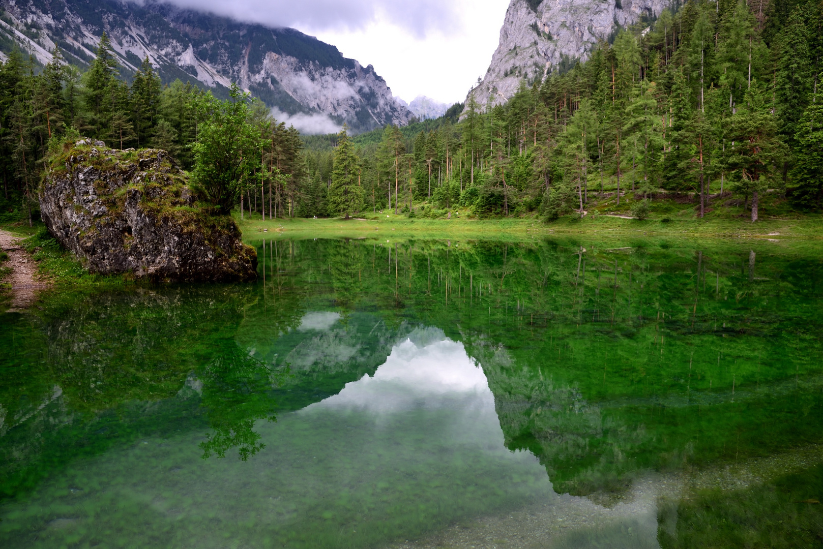 grüner See