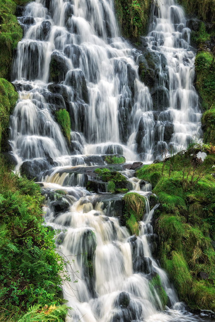 Grüner Wasserfall