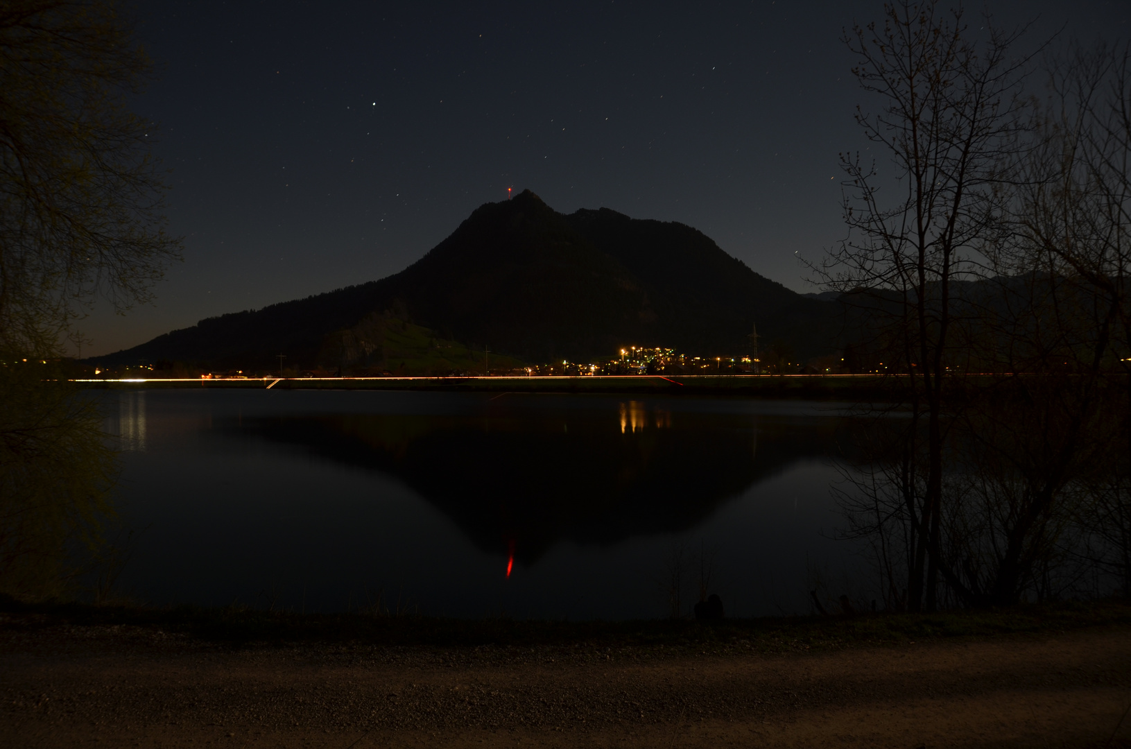 Grünten bei Nacht