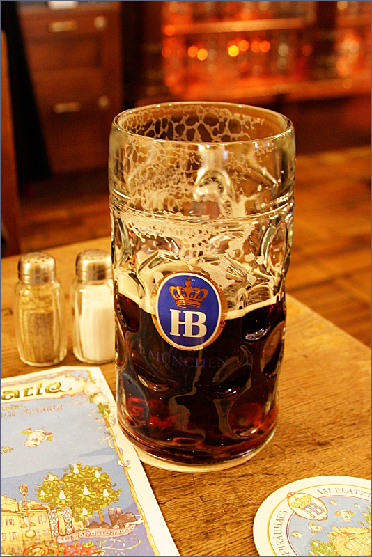 Grüß Gott, Hofbräuhaus ;-)