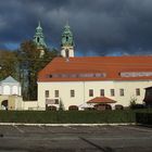 Grüssau, Klosterkirche 2007, vom Busparkplatz aus