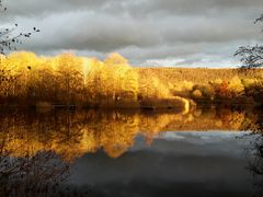 Grüttsee in leuchtenden Farben