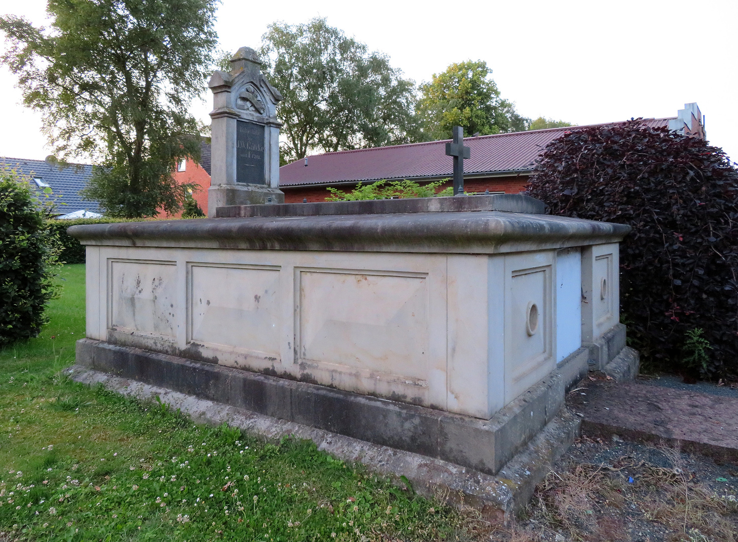 Was Kostet Eine Gruft Für 30 Jahre Gruft Foto & Bild | dokumentation, landschaften, sommer Bilder auf