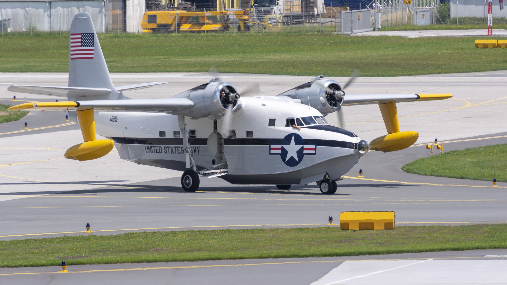 Grumman HU-16C (UF-1)