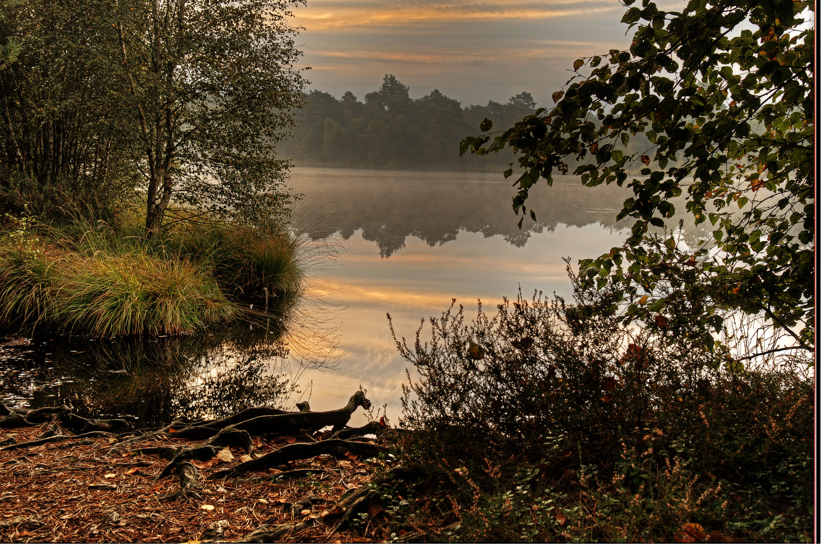 Grundloser See Abendstimmung