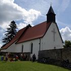 Gruorn, Kirche am Pfingstsonntag