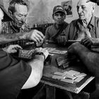 Gruppe Dominospieler in Kuba 