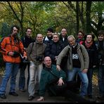 Gruppenbild auf dem Friedhof