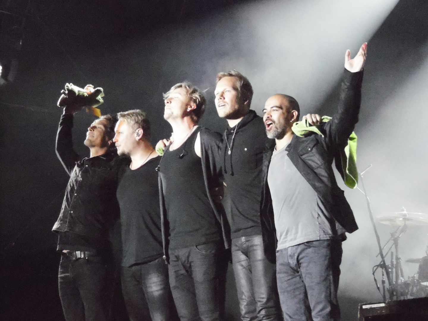 GruppenBild vom Sunrise Avenue Konzert Foto & Bild | kunstfotografie