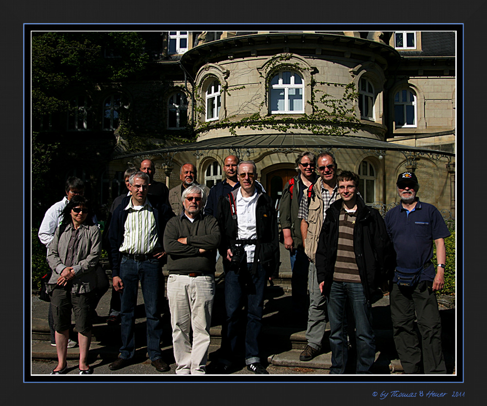 Gruppenbild vor dem Kurheim bei Urlaubswetter...