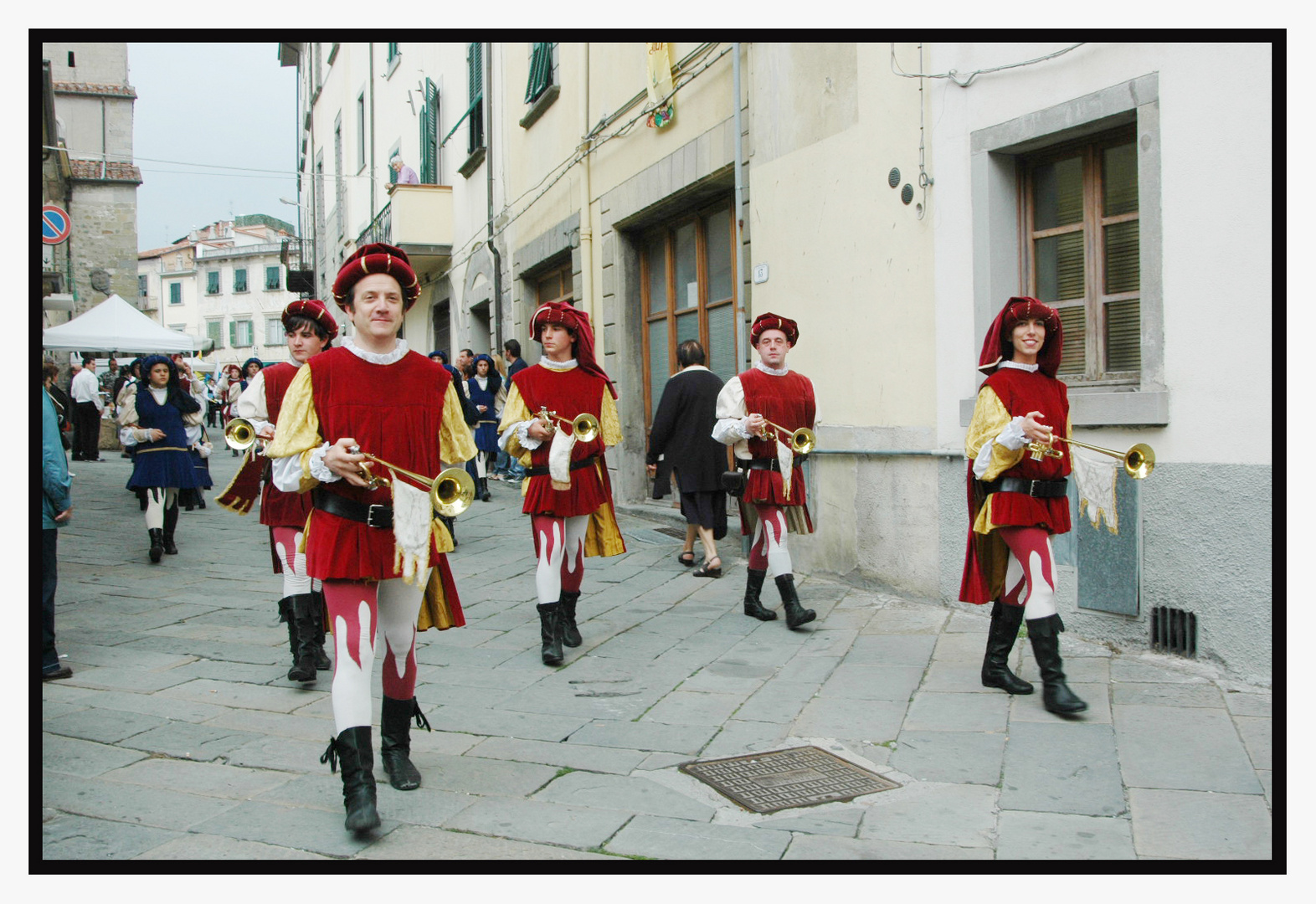 Gruppo Storico Sbandieratori Fivizzano 2