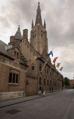 Gruuthusestraat - Onze Lieve Vrouwe Kerk