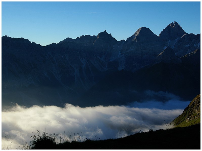 Gschnitztal im Nebel