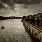 ...Guadalquivir y calle Betis...