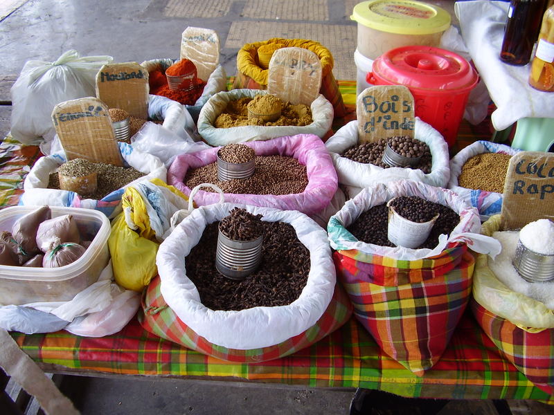 Guadeloupe: Marktstand