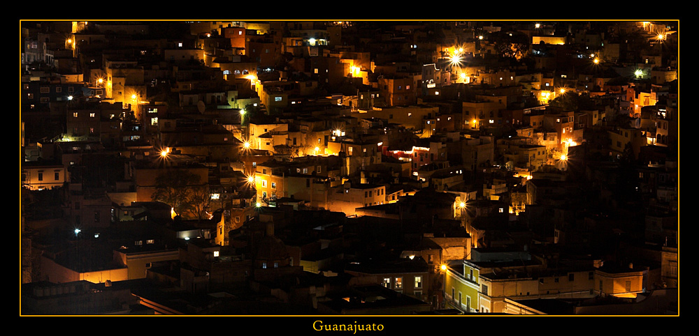 Guanajuato bei Nacht [K]