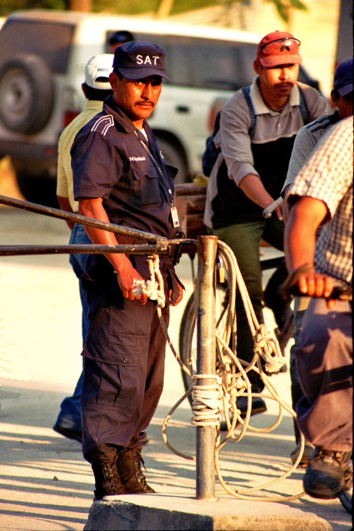 Guatemala - Belize ( Zoll )