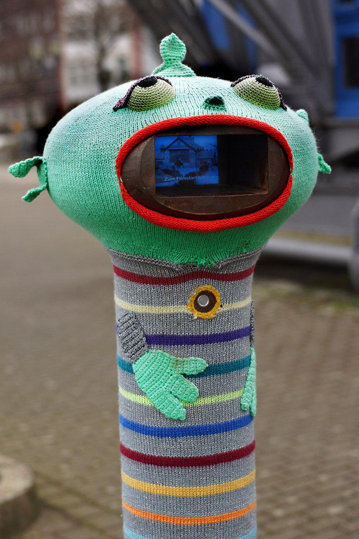 Guerilla-Knitting-Ruhrort1