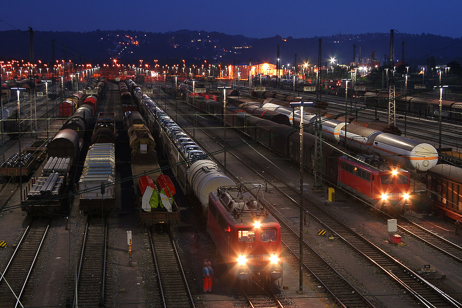 Güterbahnhof zur blauen Stunde II