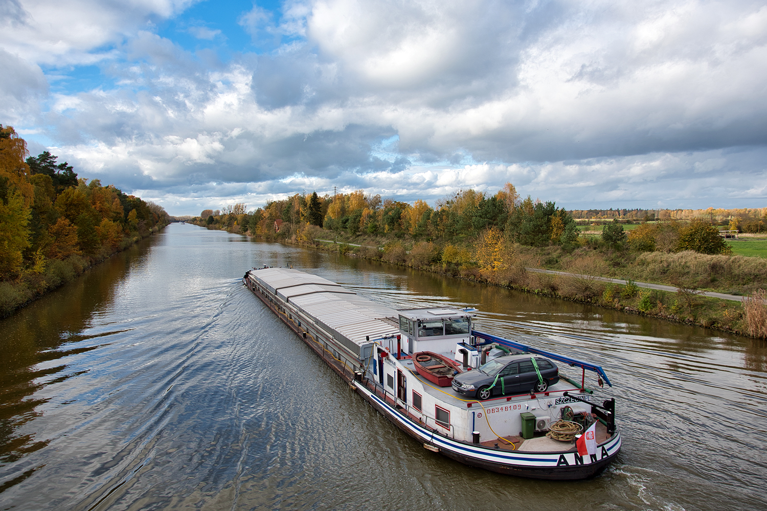 Gütermotorschiff „ANNA“ auf den Mittellandkanal 