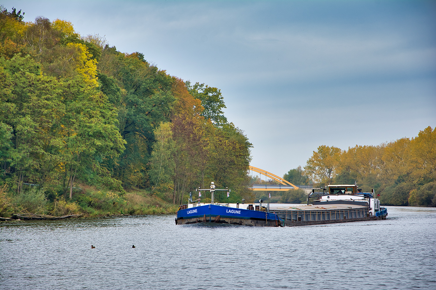 Gütermotorschiff „Lagune“ auf den Mittellandkanal 