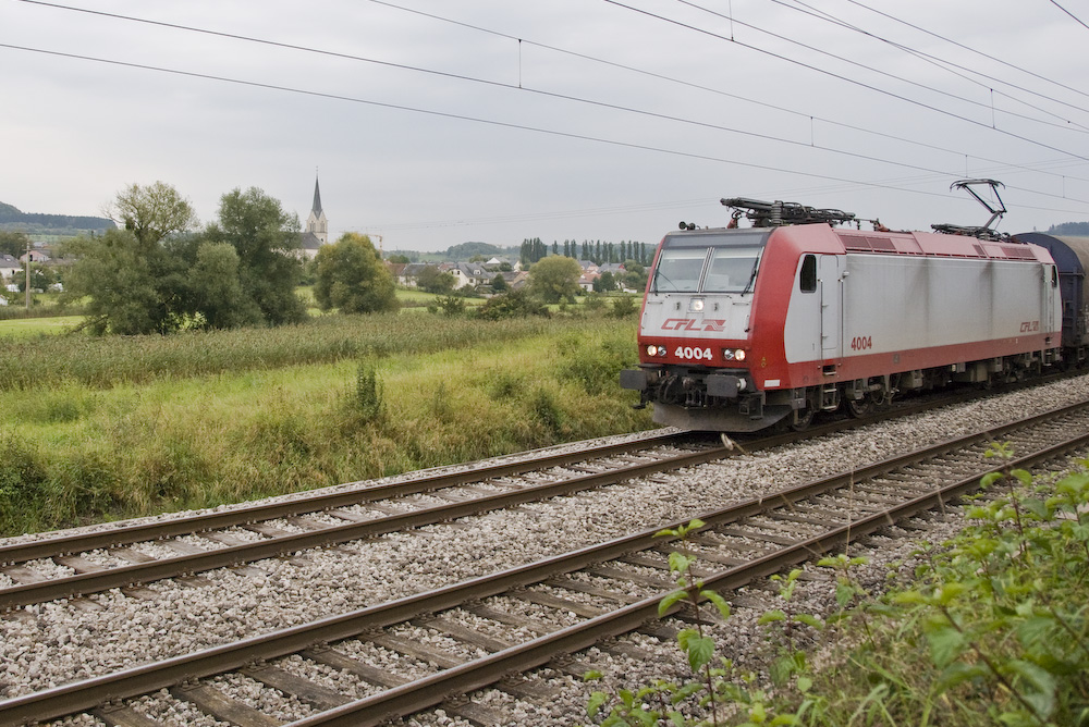 Güterzug bei Mensdorf