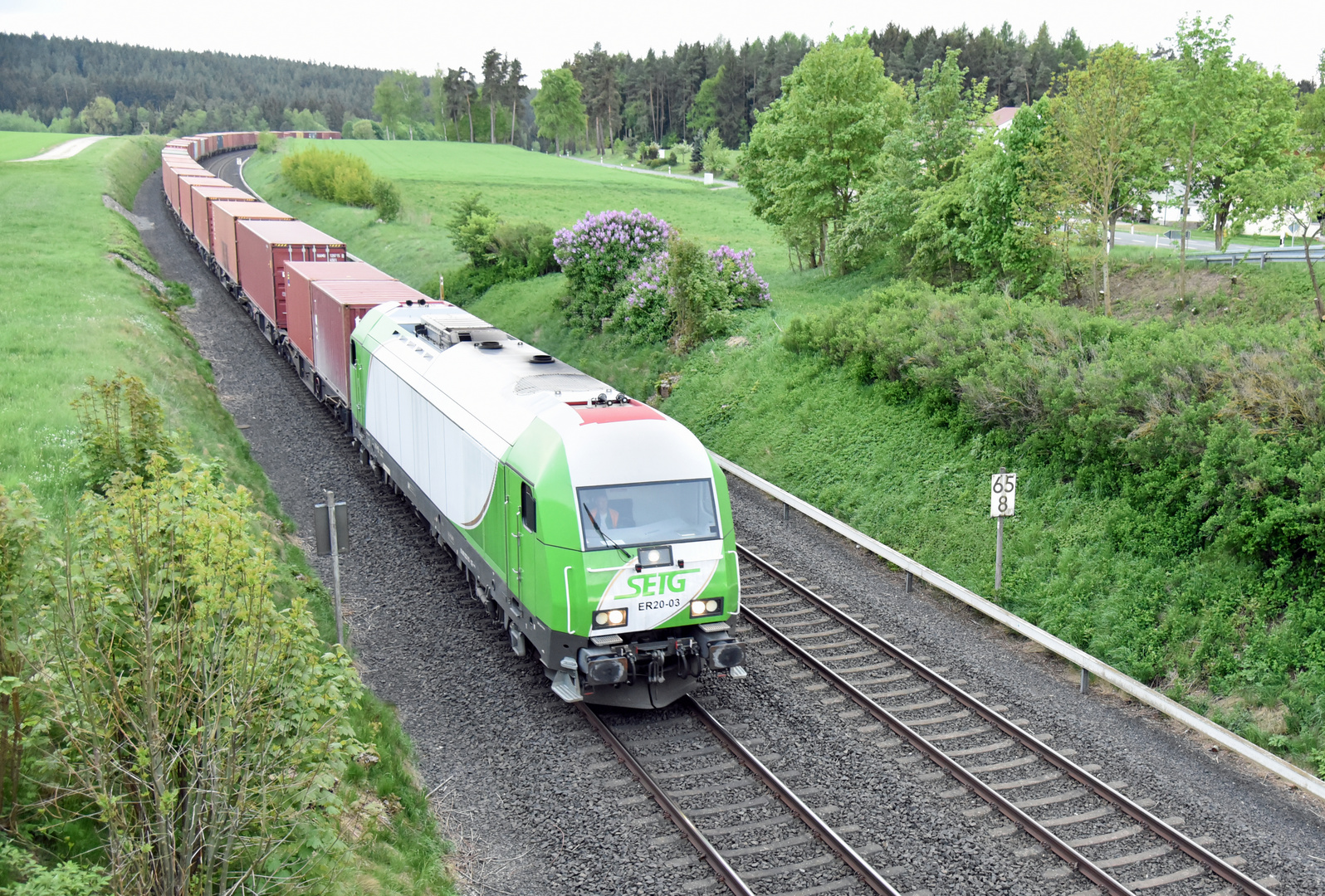 Güterzug bei Neudes