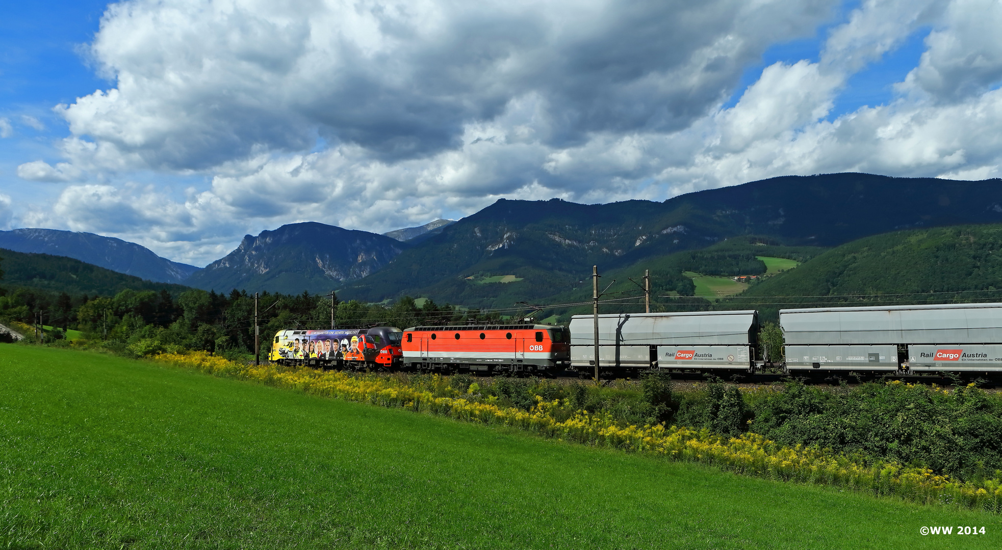 Güterzug bergab Richtung Gloggnitz