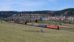 Güterzug im Donautal ...