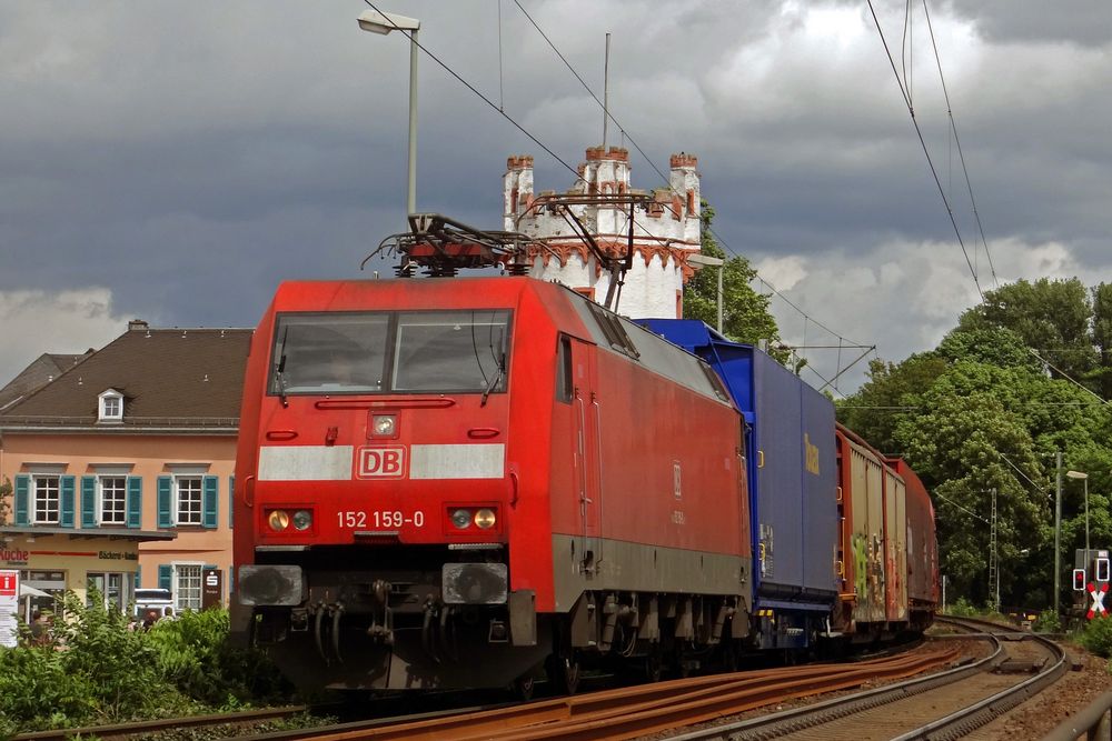 Güterzug in Rüdesheim (reloaded)