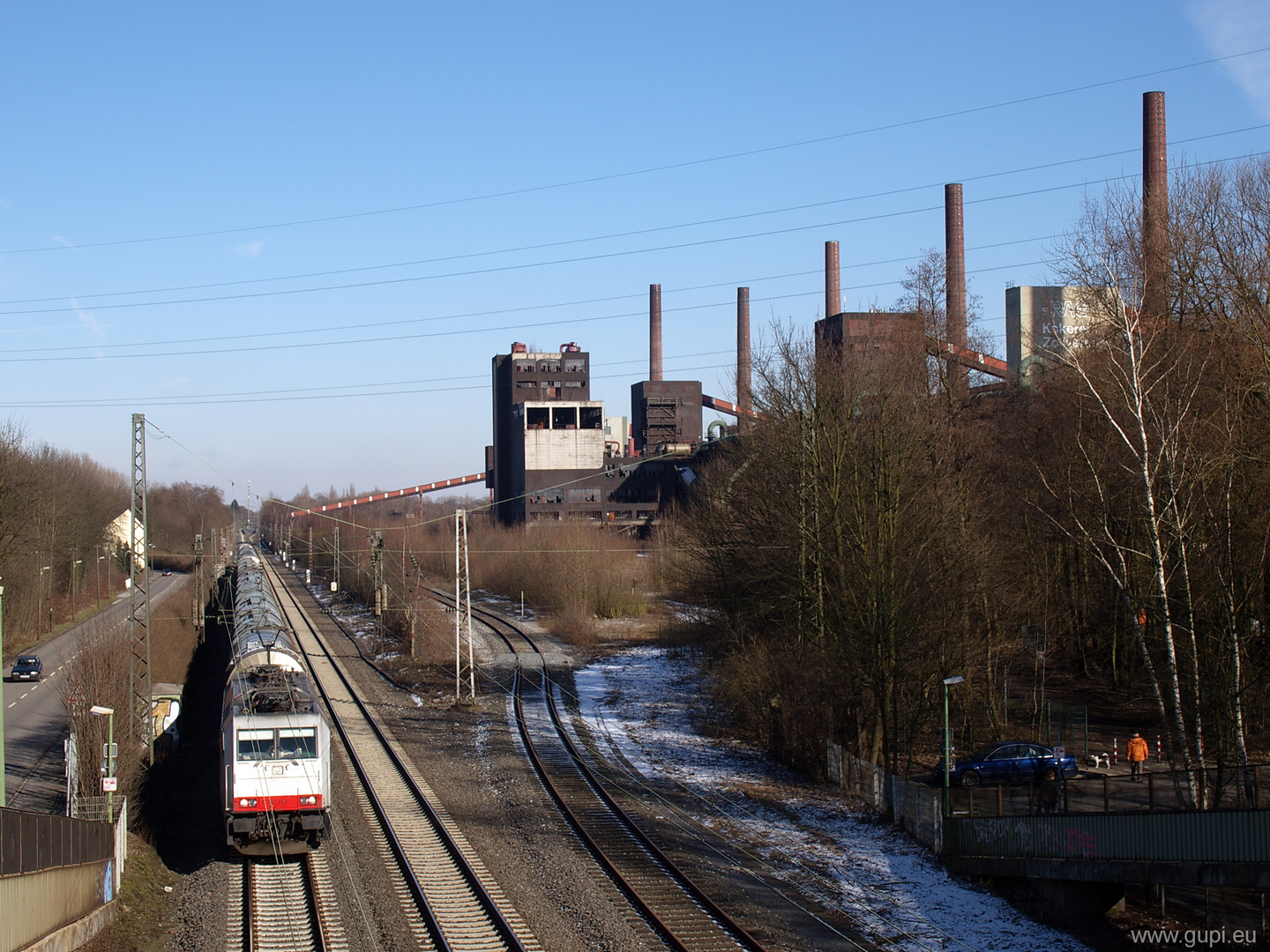 Güterzug vor Zollverein