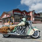 Guidos Schmuckstück, die Indian 105 auf dem Nufenenpass