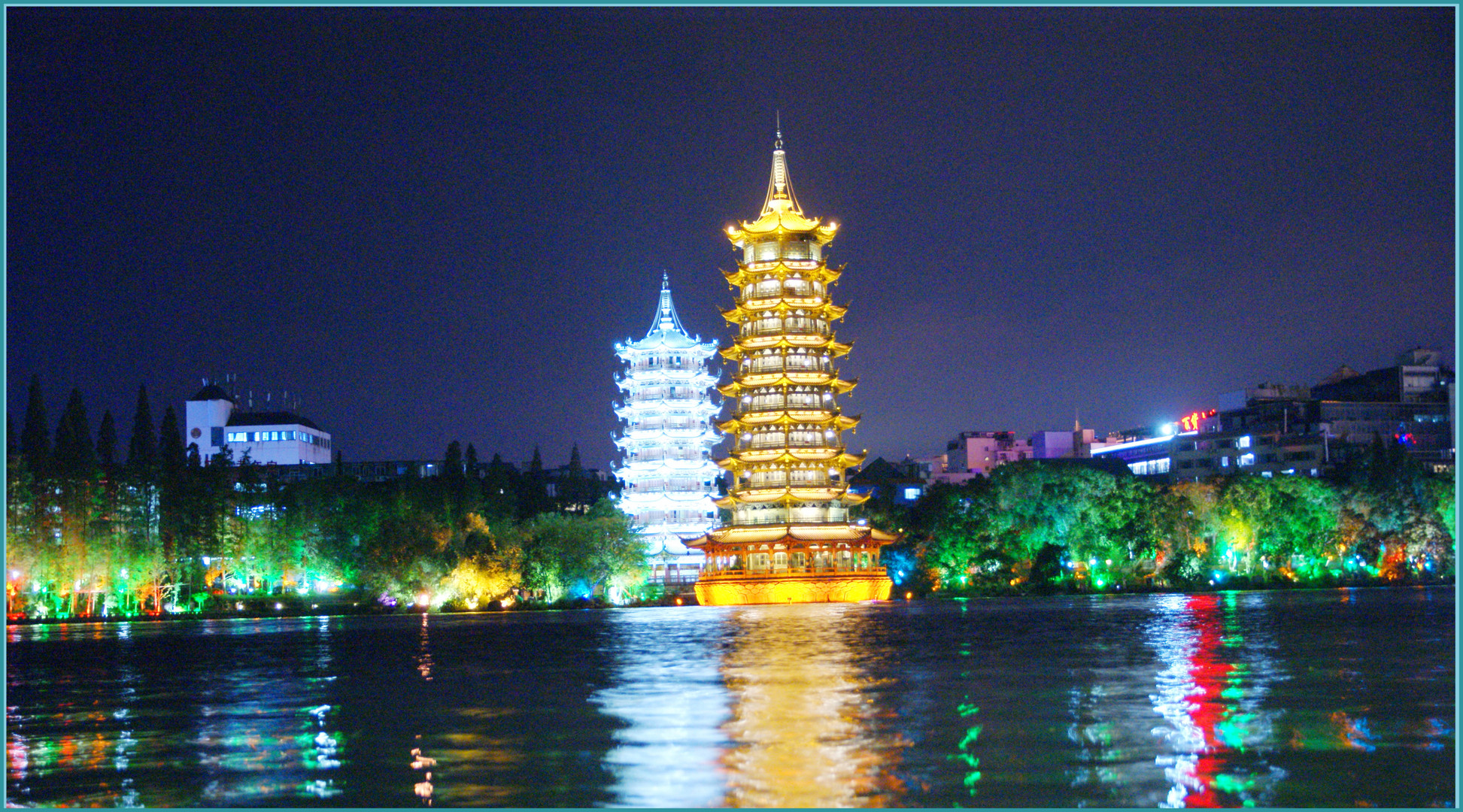 Guilin - Shanhu-See bei Nacht