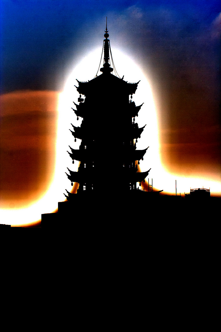 Guilin Tower (HDR)