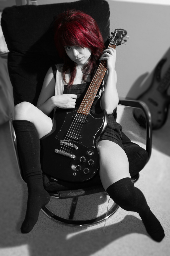 Guitar Babe