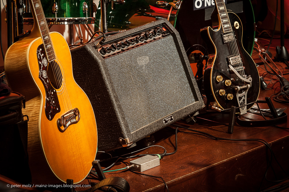 Guitars and Amp - Ad Vanderveen in concert