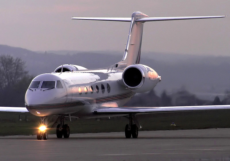 Gulfstream IV - NetJets Europe, Brno-Turany (BRQ)