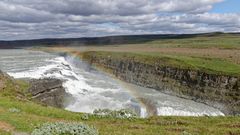 Gullfoss ( Blick auf beide Fallstufen)