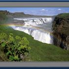 Gullfoss mit Regenbogen