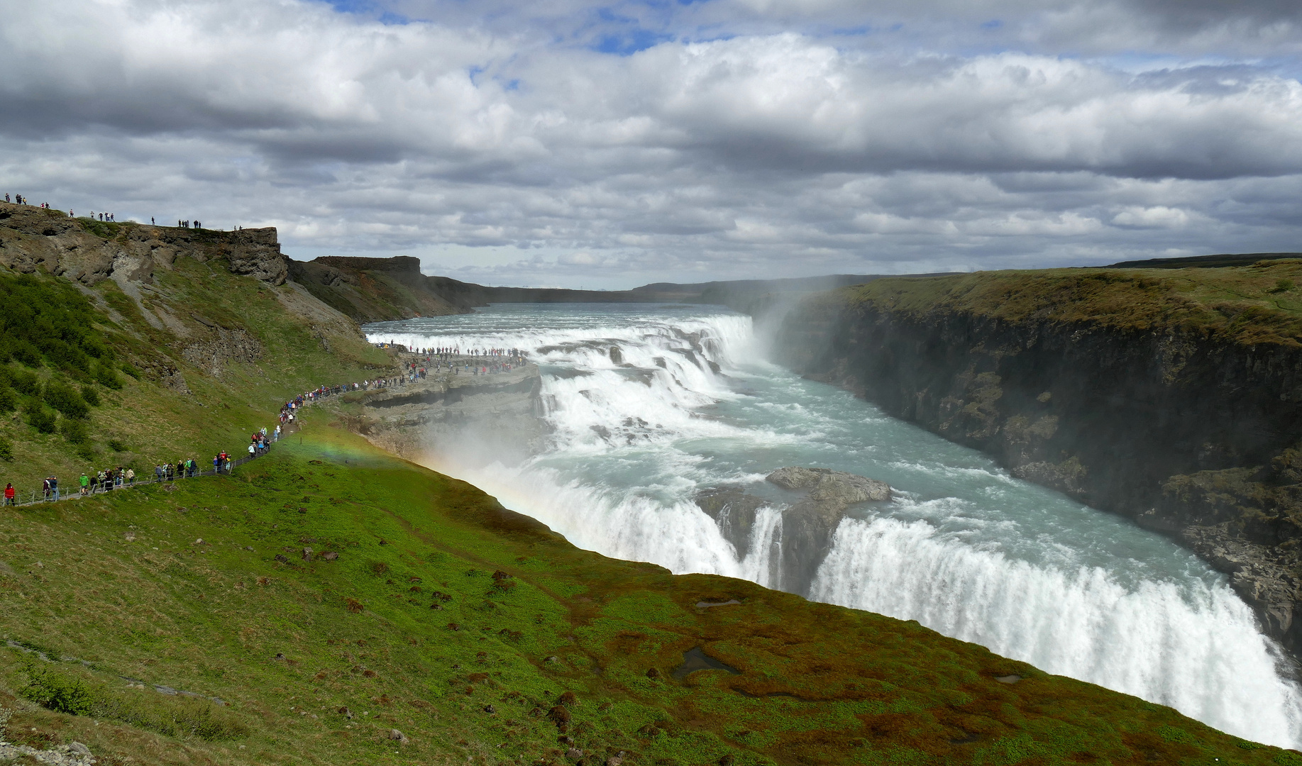 Gullfoss und Touristenstrom